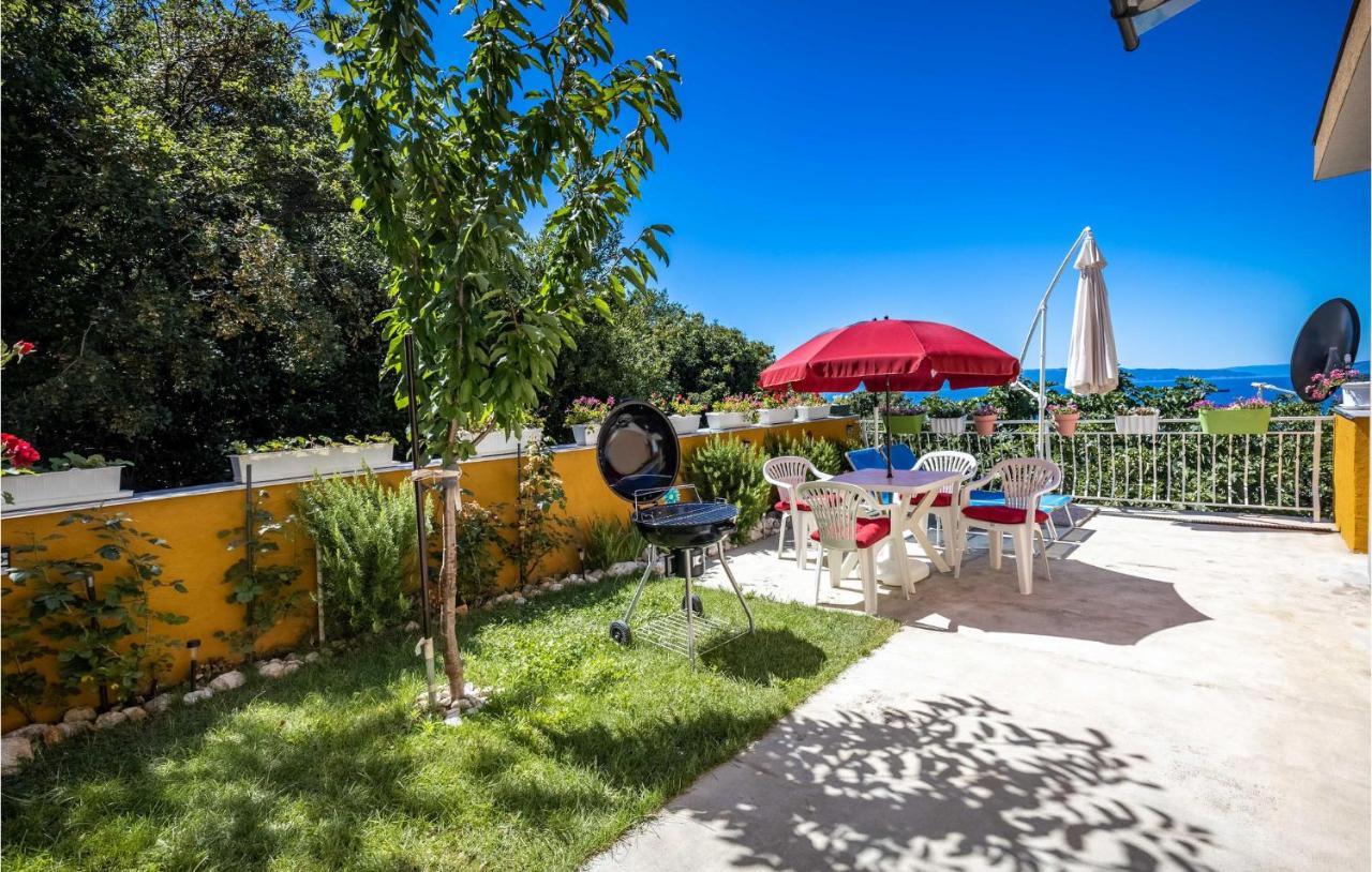 Amazing Apartment In Kostrena With 1 Bedrooms And Wifi Екстер'єр фото